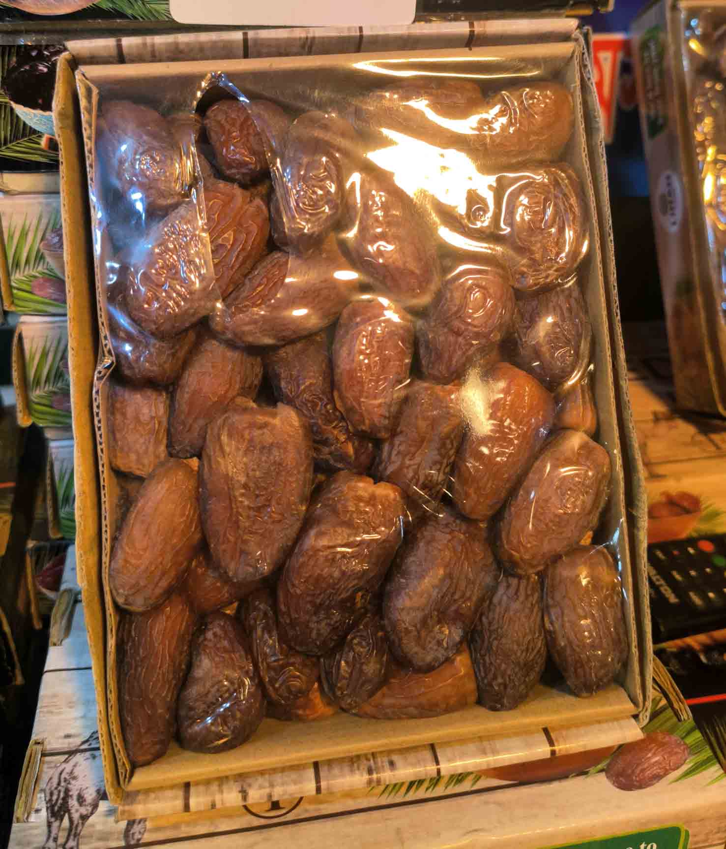 Medjool Dates – 1 kg (Super Jumbo)